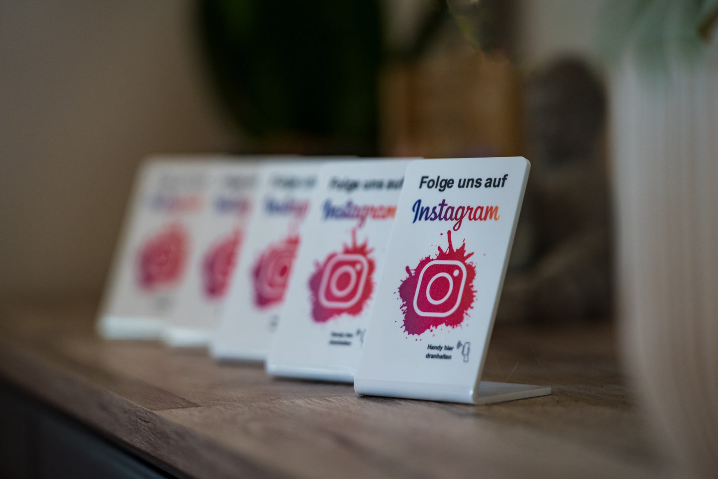 NFC Aufsteller Instagram Display
