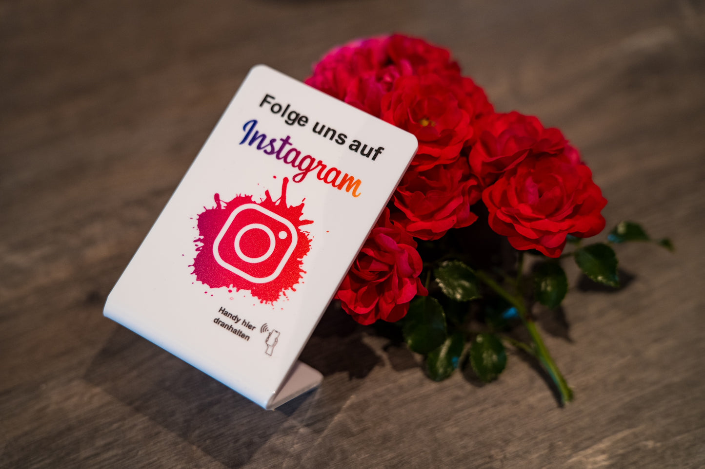 NFC Aufsteller Instagram Display